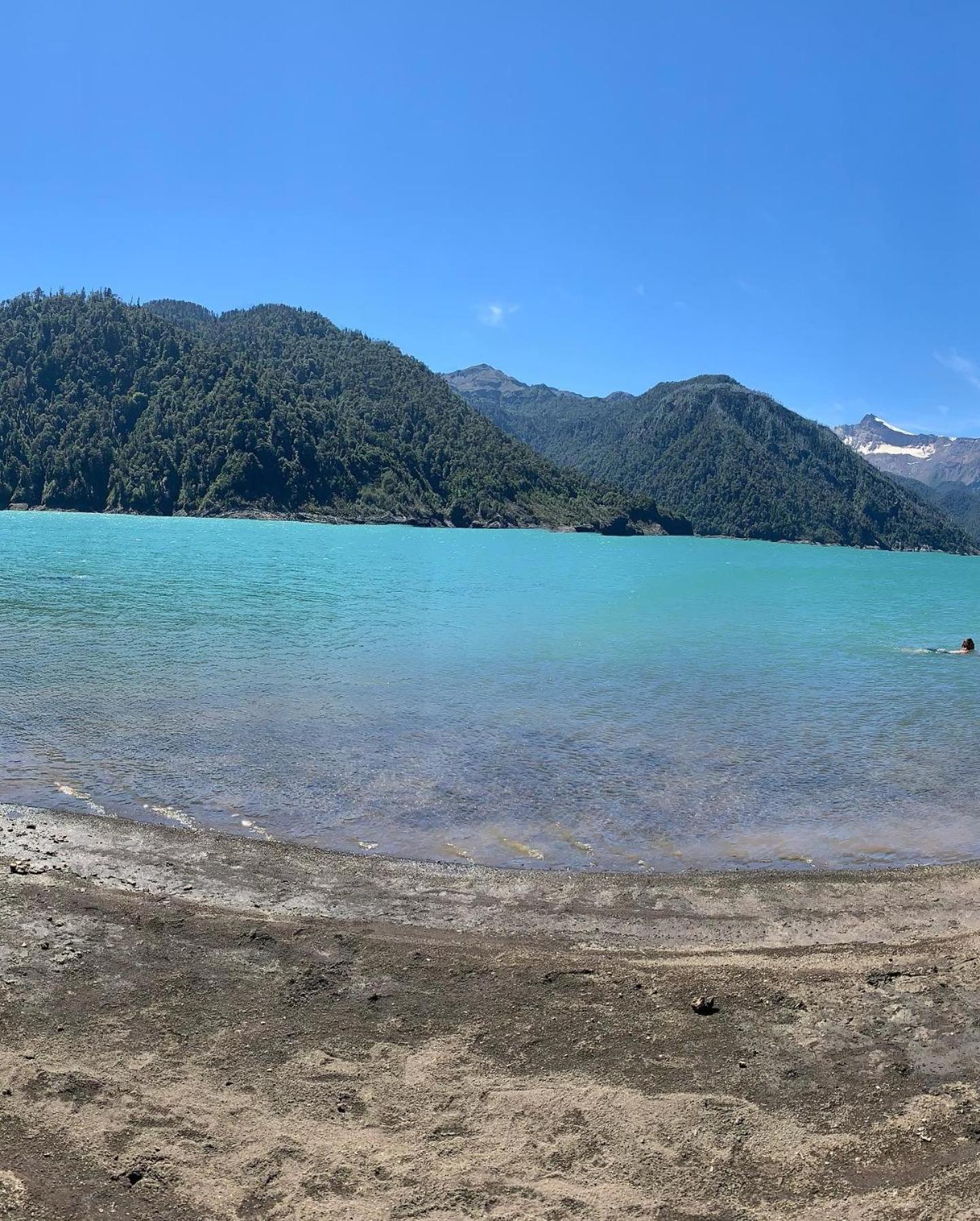 Cabanas & Tinajas Entre Volcanes 奥尔诺皮伦 外观 照片